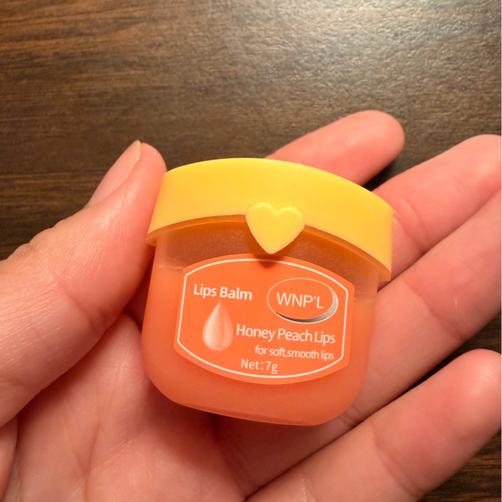 TWO LIPS BALM SET honey peach and sakura lips